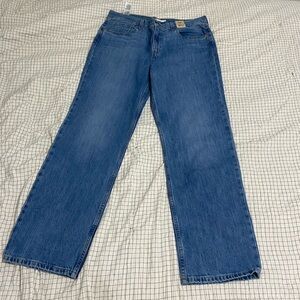LEVI’S LOW PRO STRAIGHT JEANS